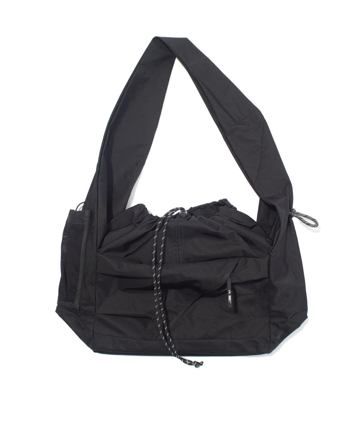 F/CE. TEXTURED TWILL FUROSHIKI 2WAY SHOULDER 紋理斜紋風呂敷設計單肩包