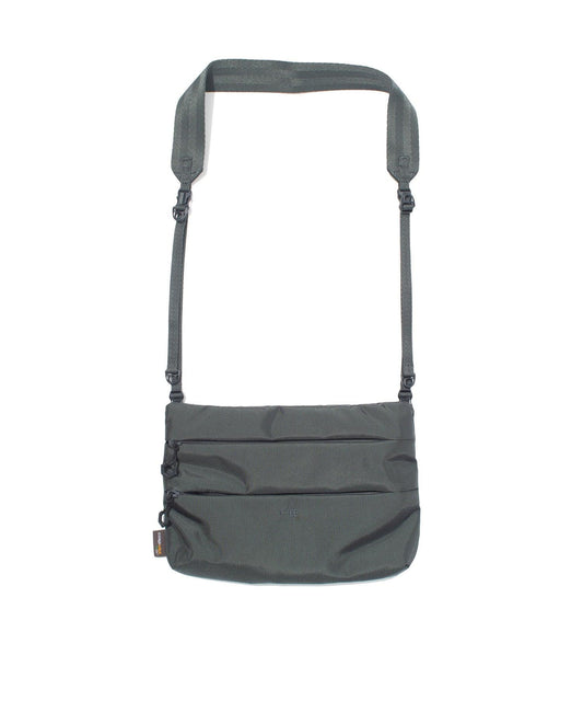 F/CE. 420 re/cor 輕便斜挎包