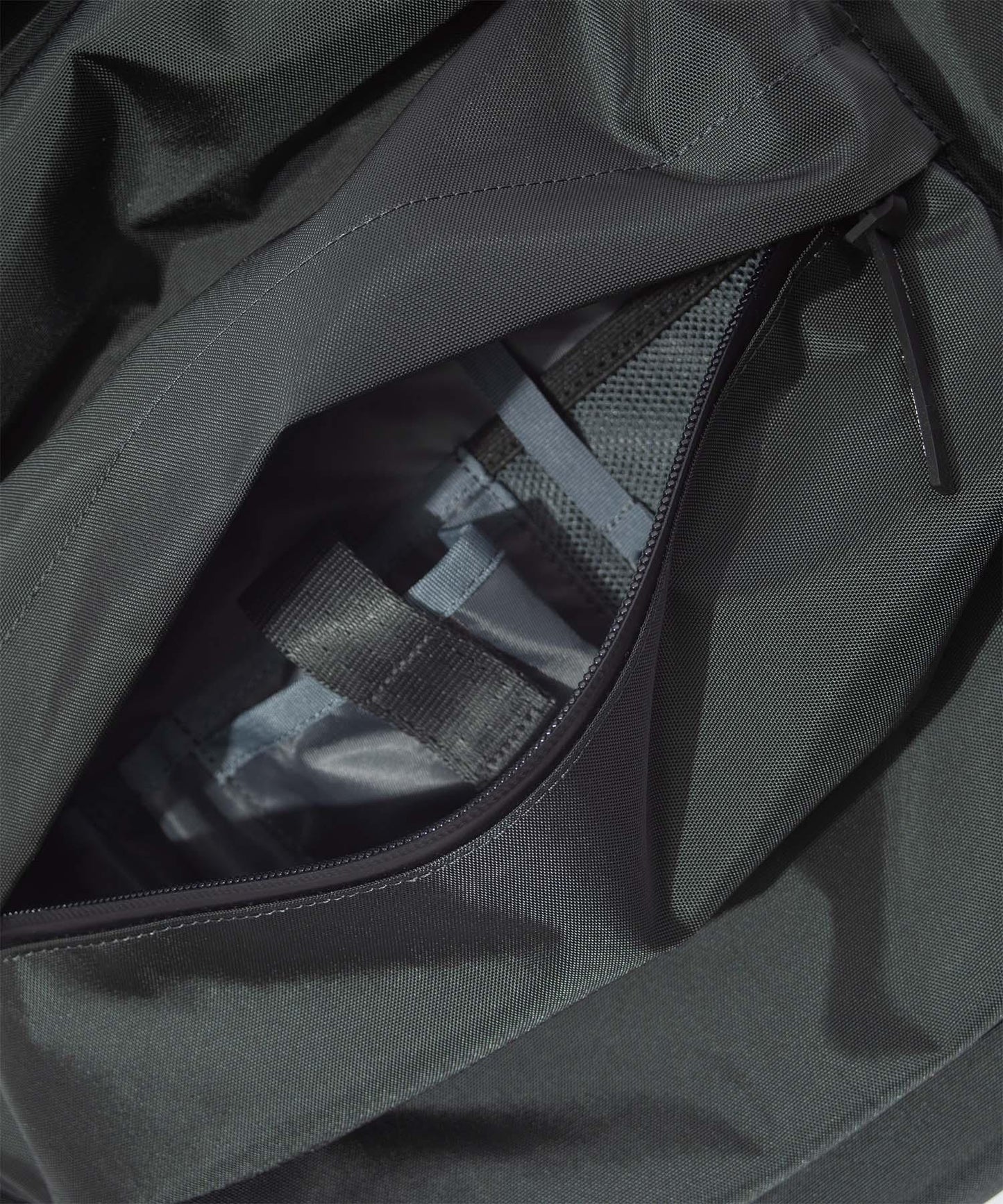 F/CE. 420 re/cor TECHNICAL DAY PACK 輕量技術揹包