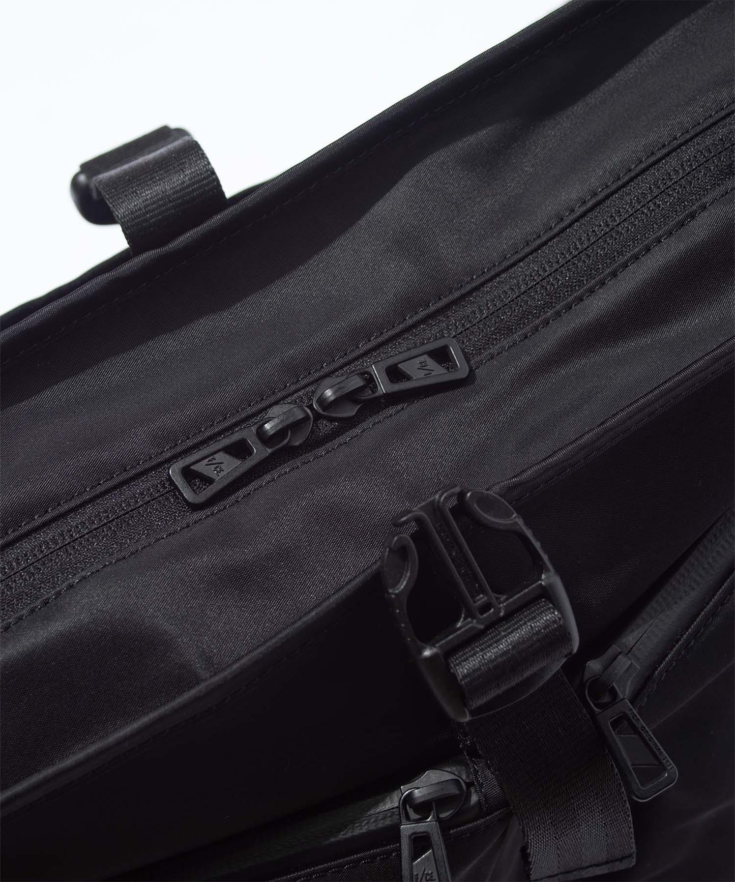 F/CE. RECYCLE TWILL COURIER SHOULDER 再生斜紋布 信使單肩包