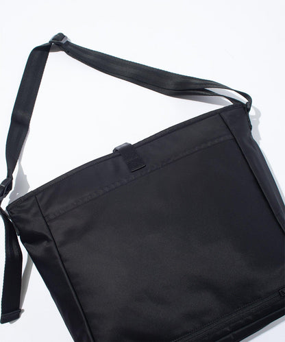 F/CE. RECYCLE TWILL COURIER SHOULDER 再生斜紋布 信使單肩包