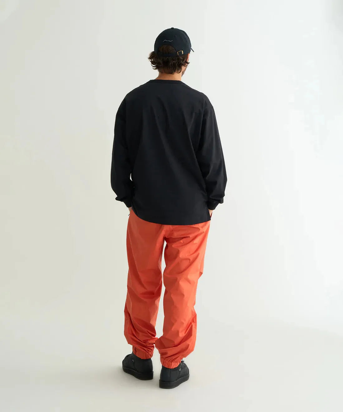 NANGA ECO HYBRID BOX LOGO 刺繡 長袖T恤（男女同款）