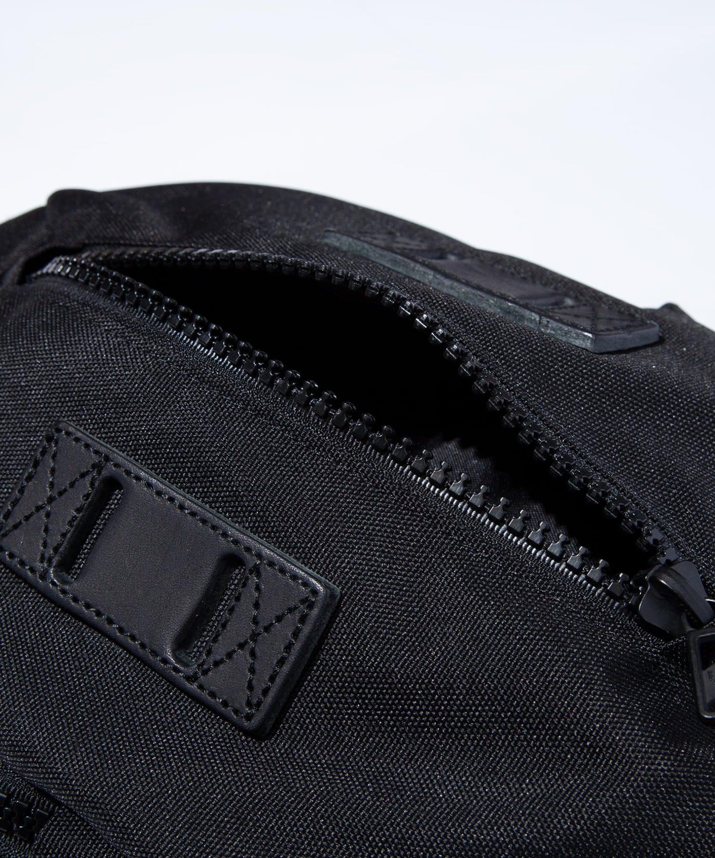 F/CE. 950 TRAVEL BP S 950旅行揹包 S