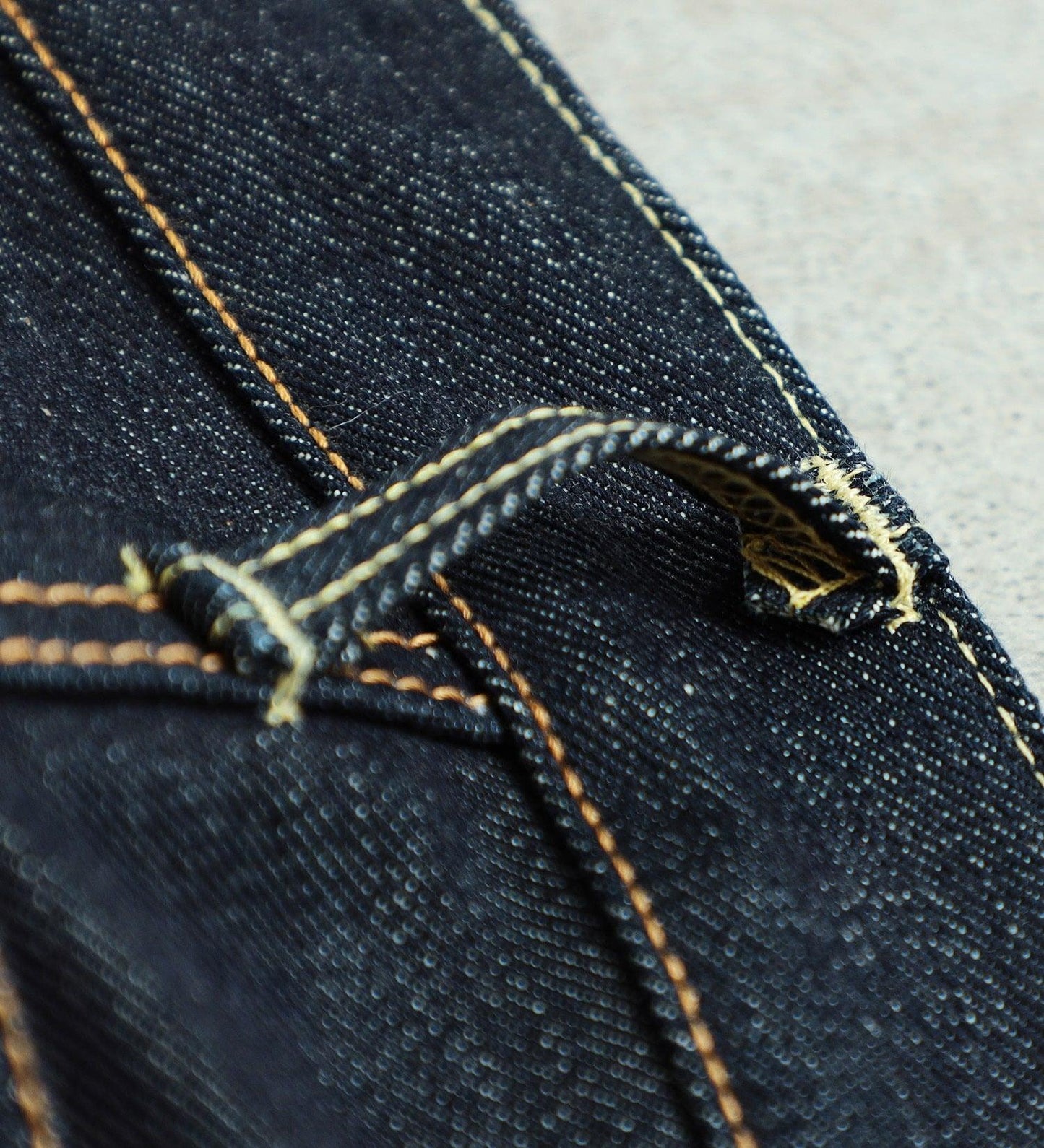 Lee / AMERICAN RIDERS 101Z 硬挺直筒牛仔褲