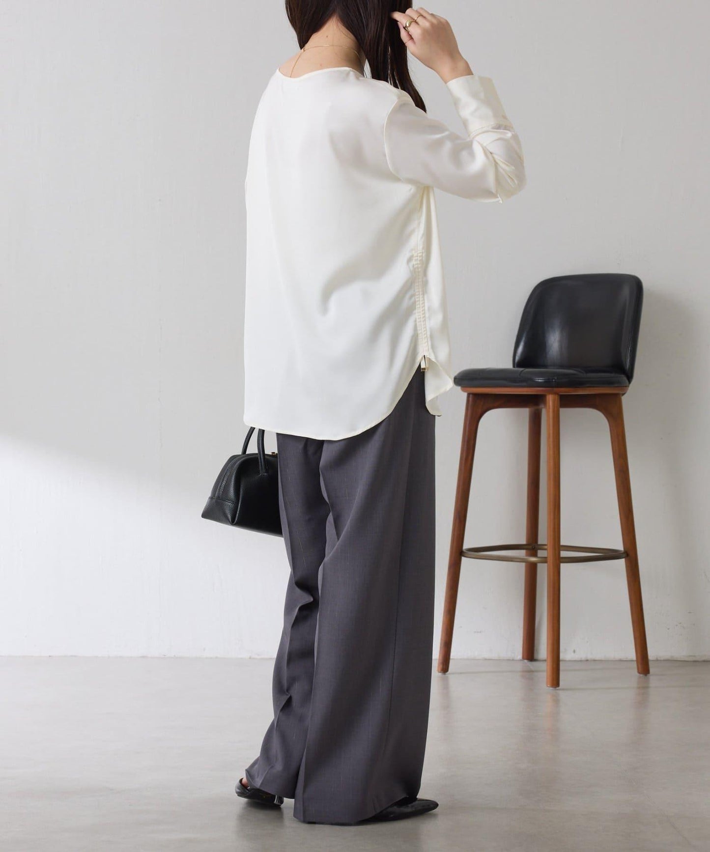 【必買襯衫】緞面側抽繩T恤襯衫/禮服