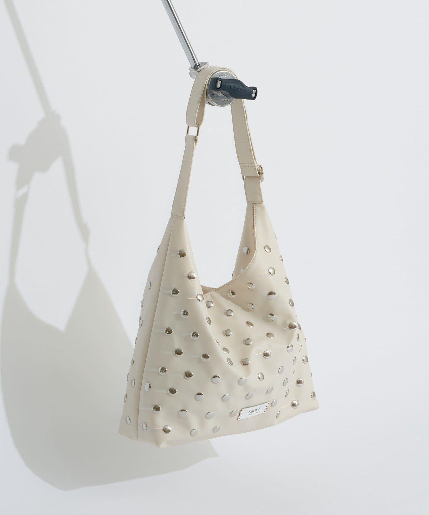 【GRAIN/グレイン】鉚釘單肩托特包