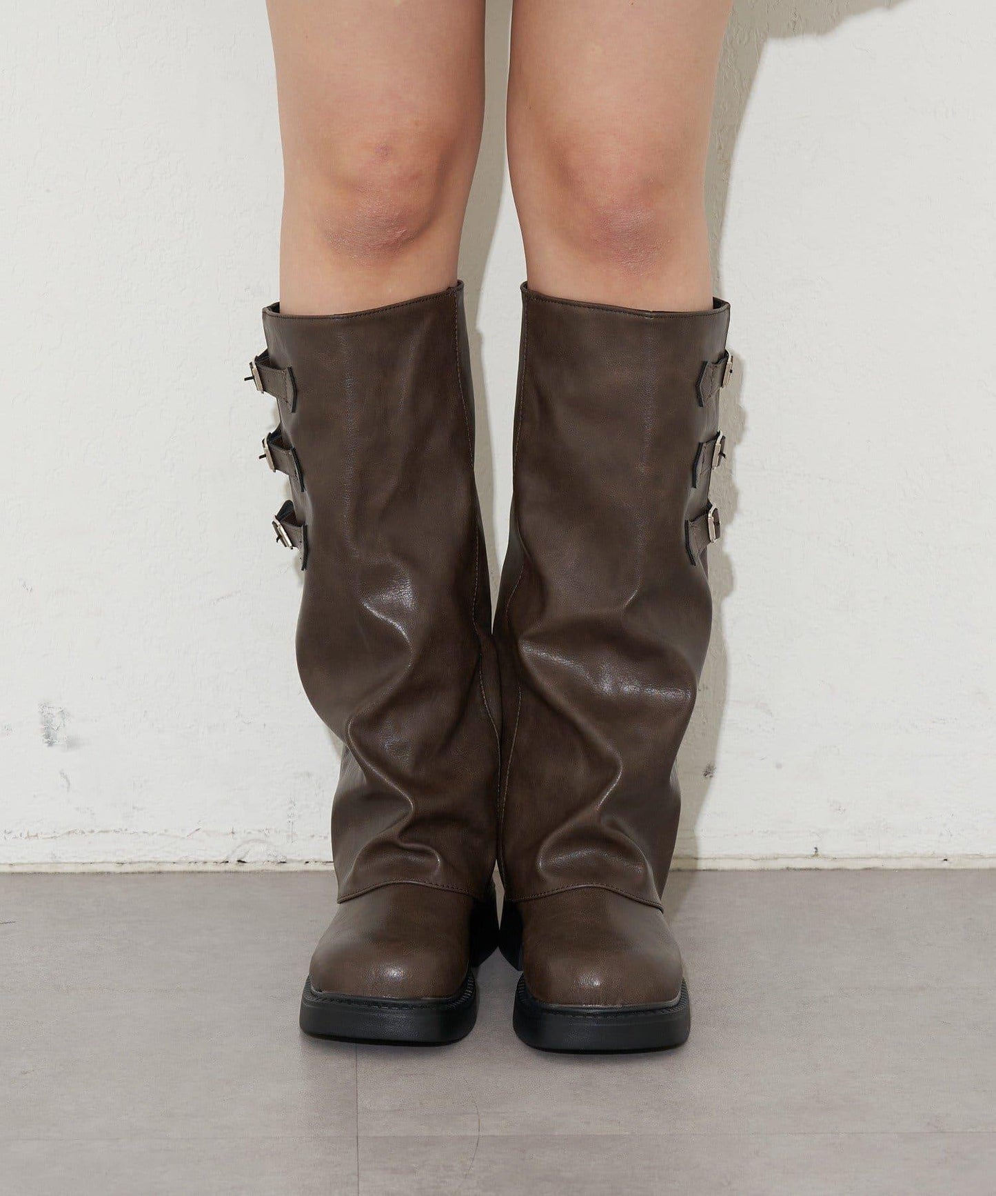 側帶扣長筒靴