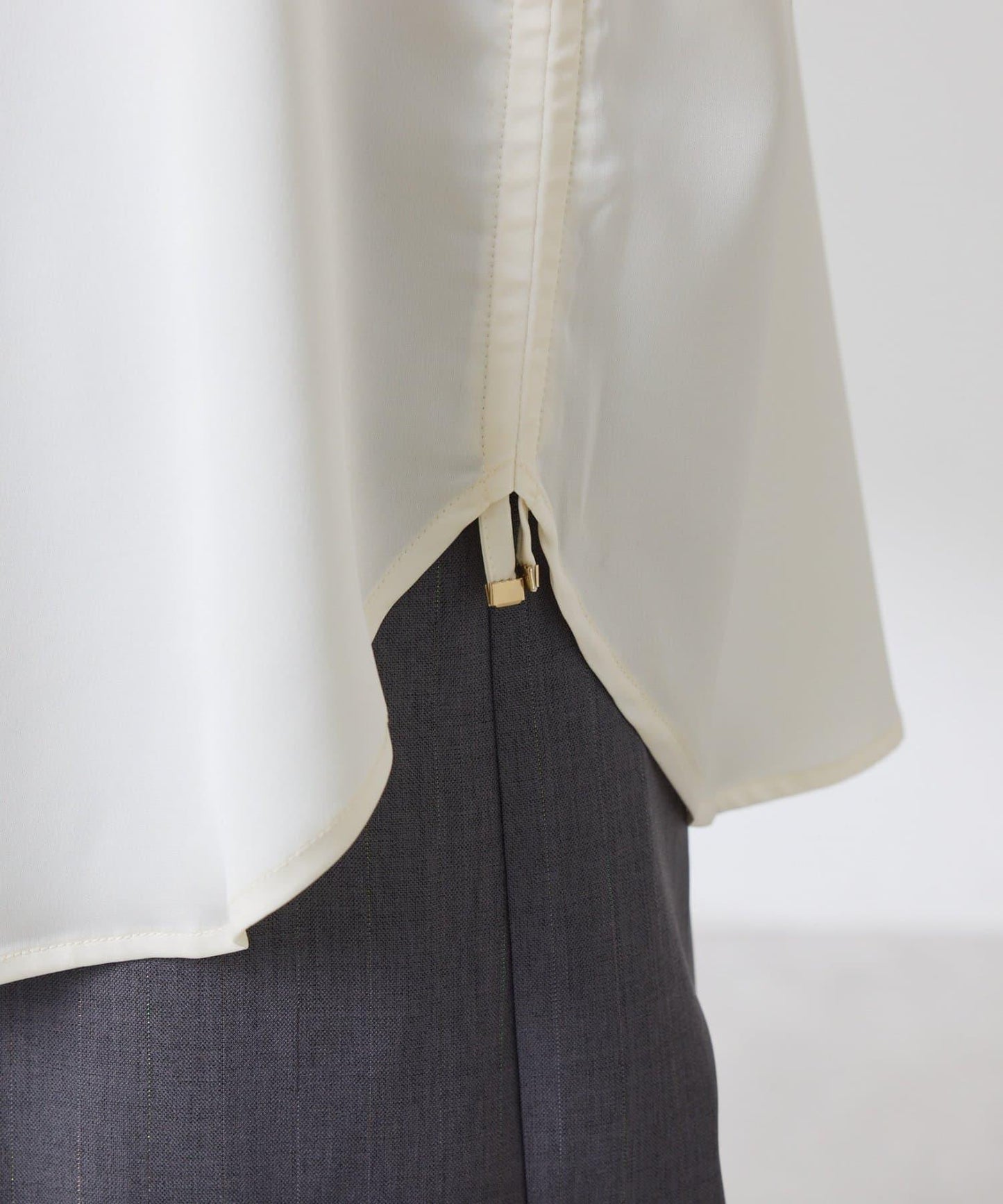 【必買襯衫】緞面側抽繩T恤襯衫/禮服