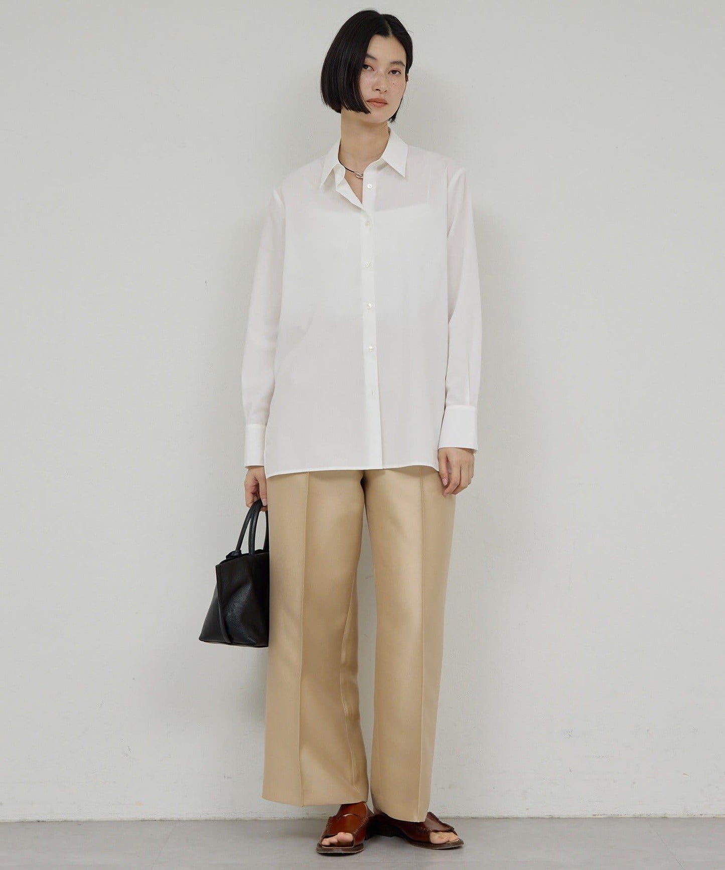 極簡襯衫