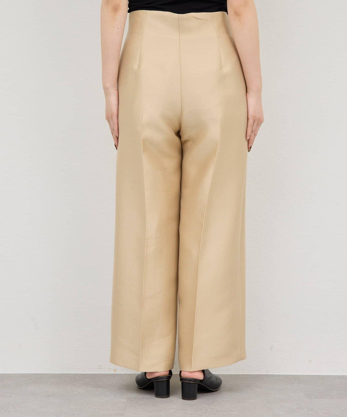 【近期開始】【可搭配套裝】絲滑雙層面料長褲