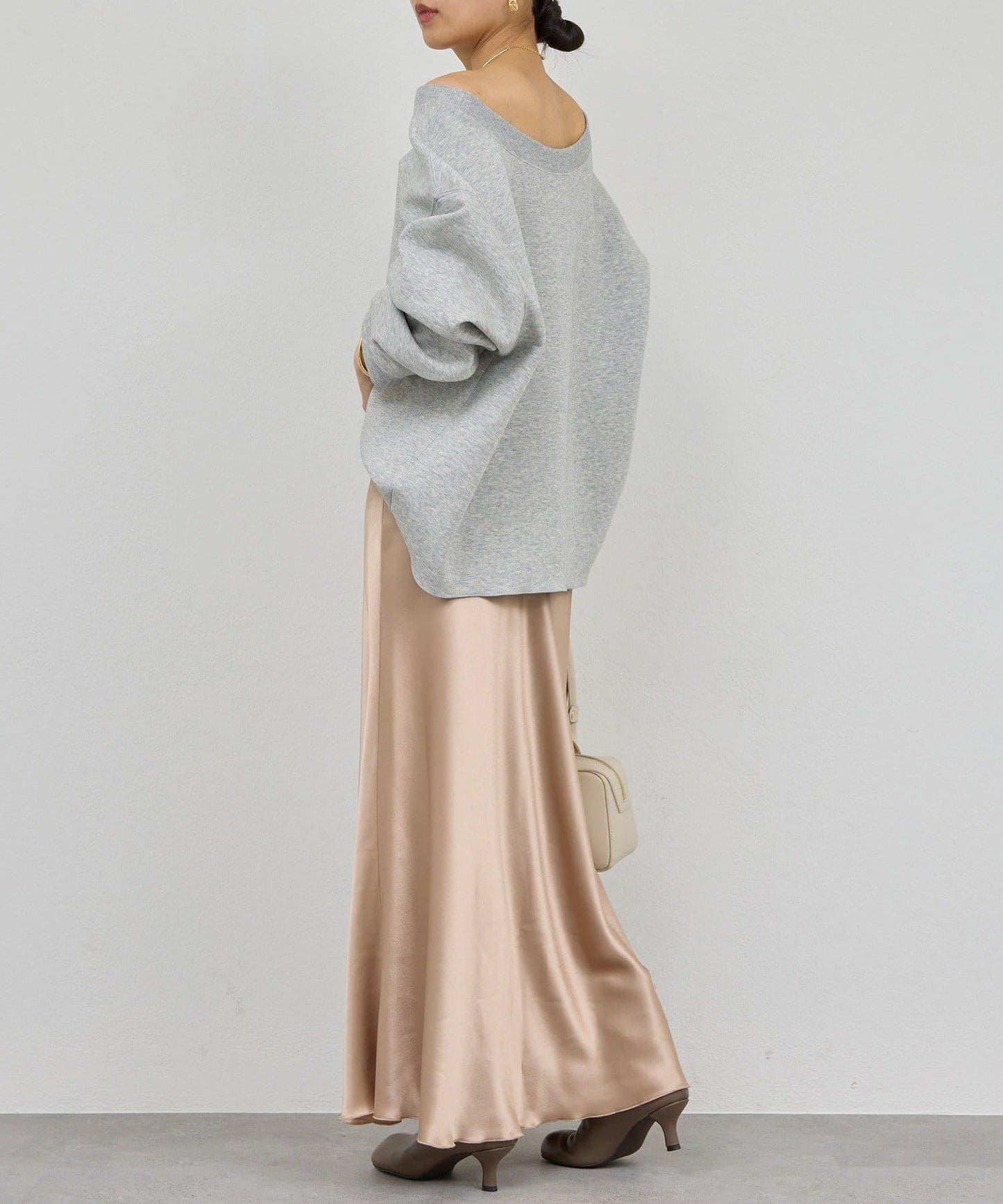 【近日開始】ACE斜裁半身裙