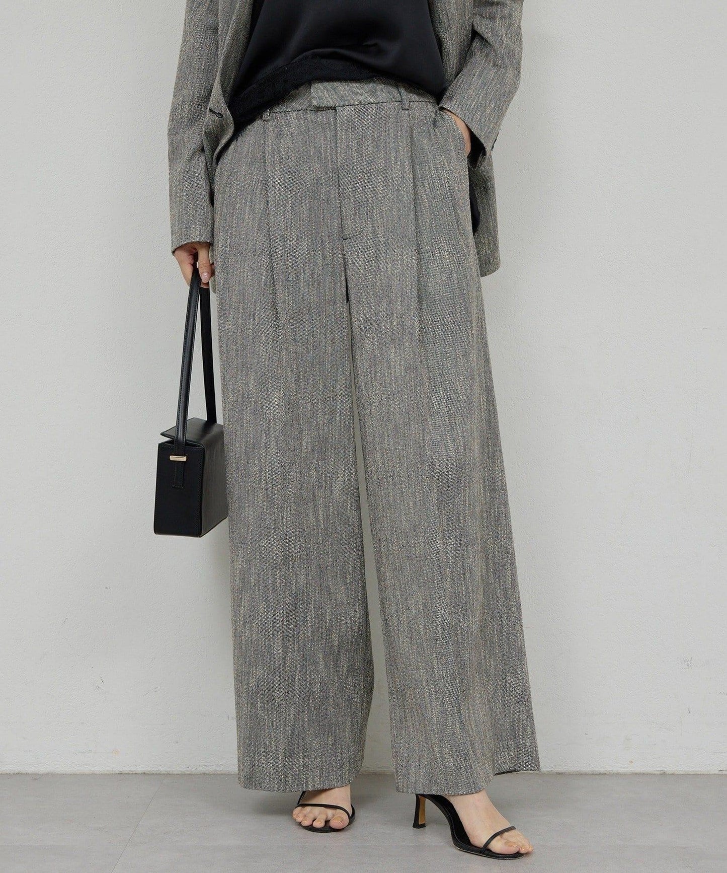 【近日開始】【可搭配套裝】雙褶花呢長褲