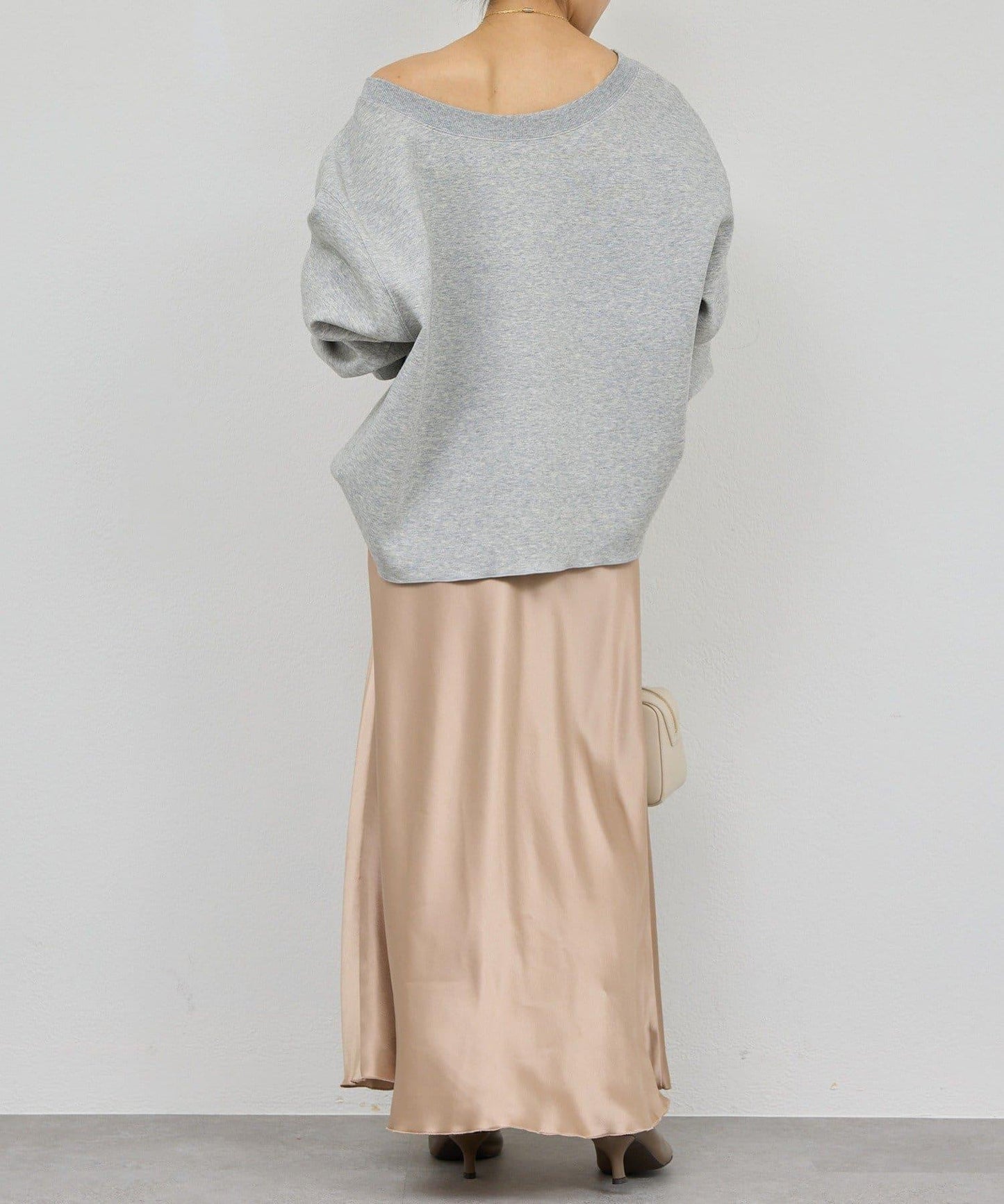 【近日開始】ACE斜裁半身裙