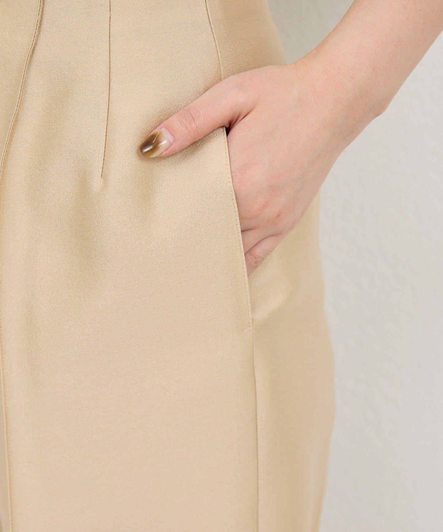 【近期開始】【可搭配套裝】絲滑雙層面料長褲