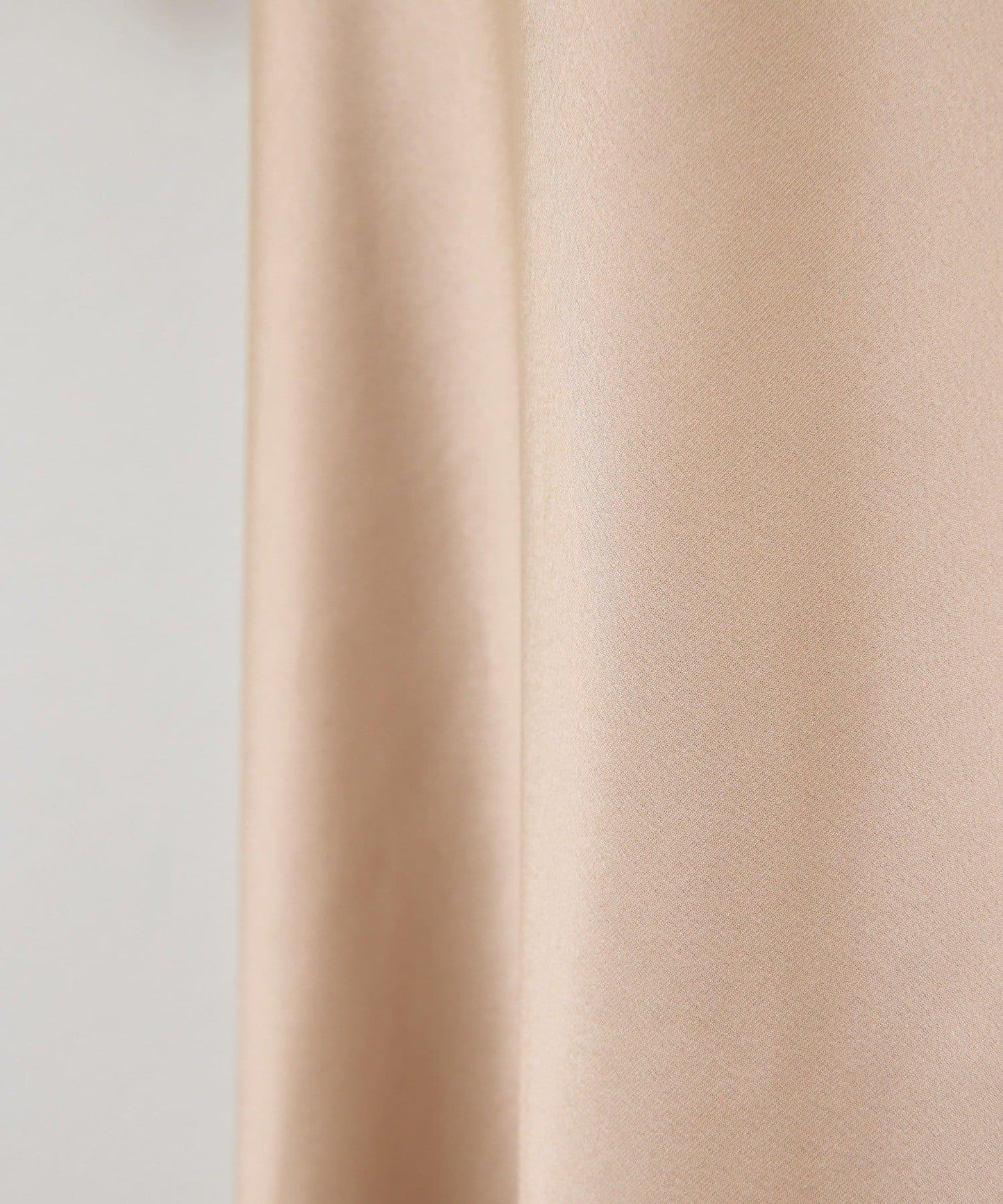 【近日開始】ACE斜裁半身裙