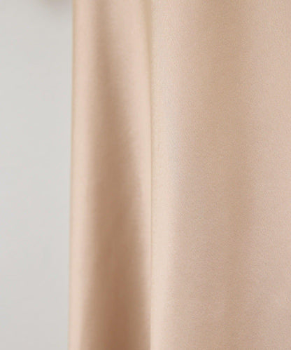 【近日開始】ACE斜裁半身裙