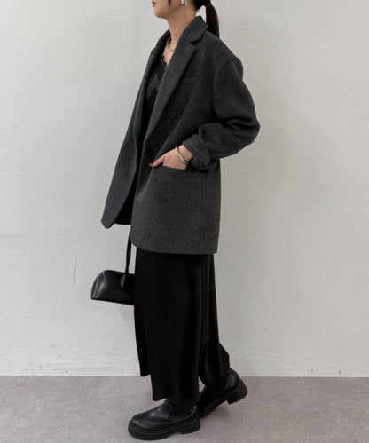 蕾絲吊帶連衣裙