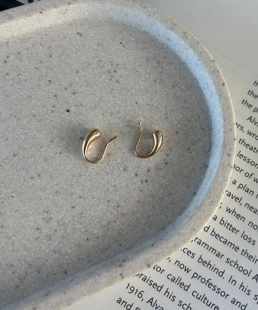 GOLDY水滴形耳鉤耳環