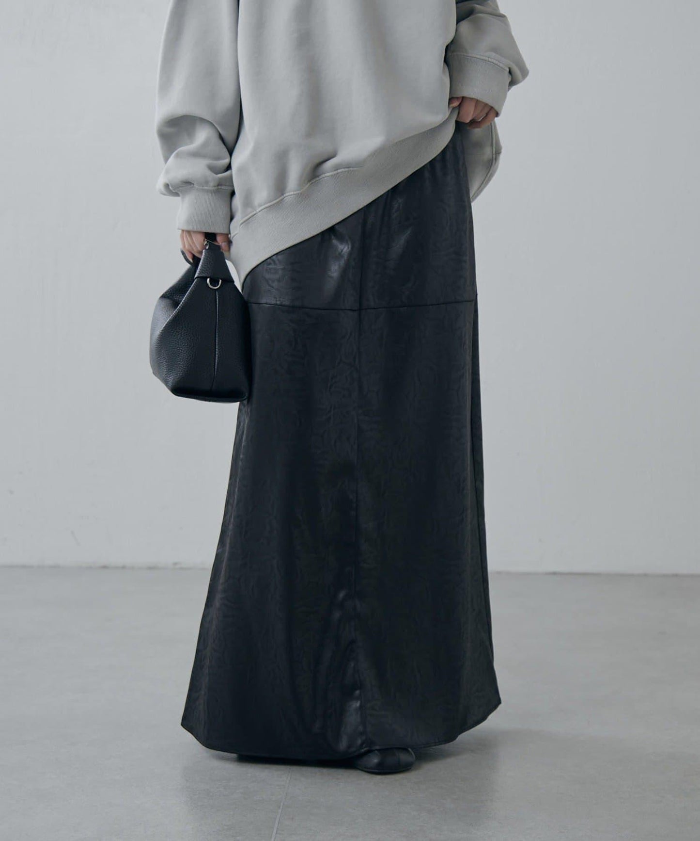 緞面仿皮半身裙