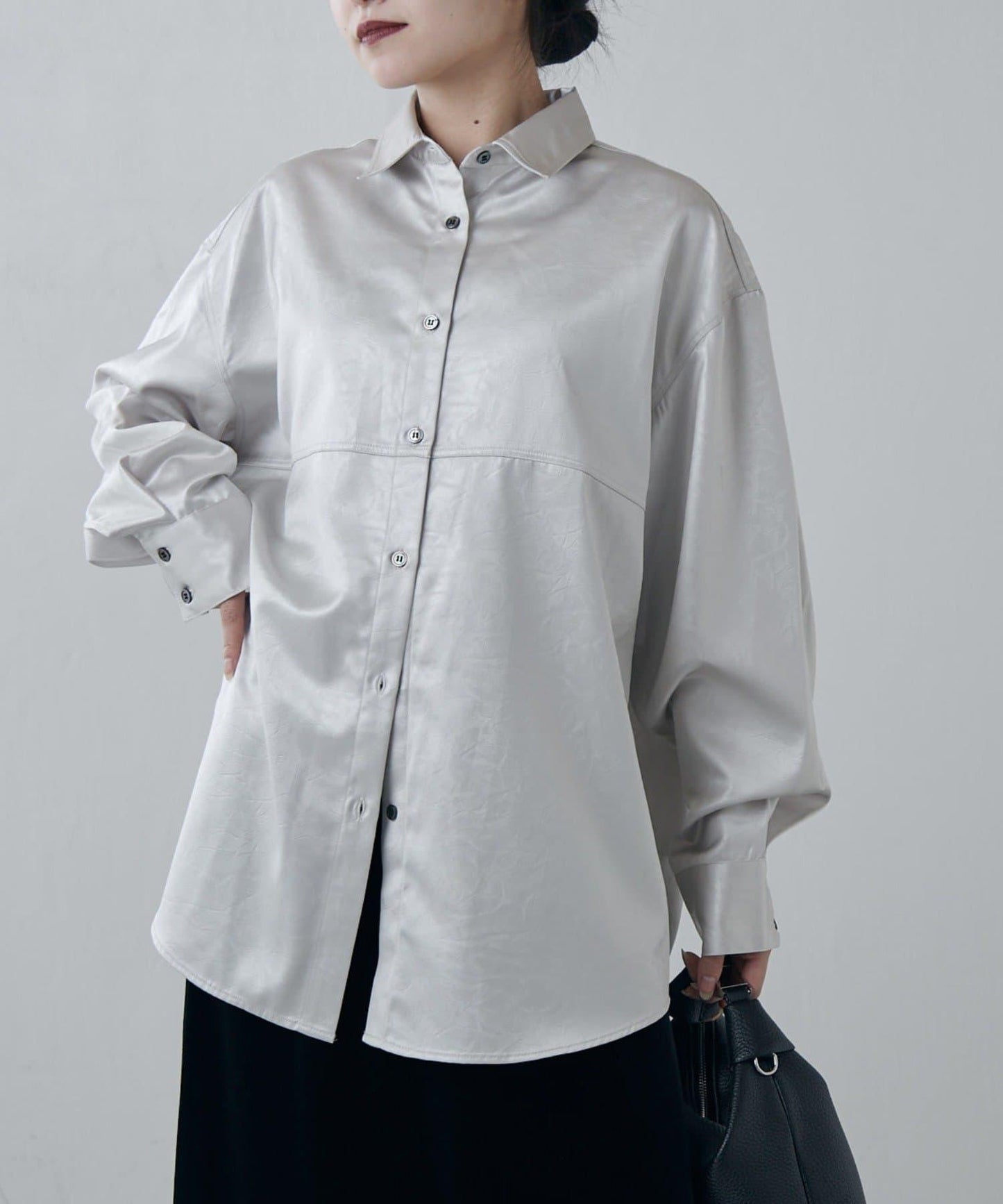 緞面皮質感襯衫