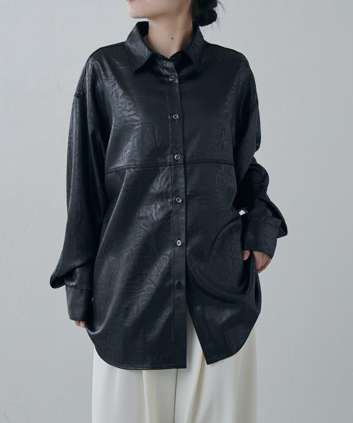 緞面皮質感襯衫