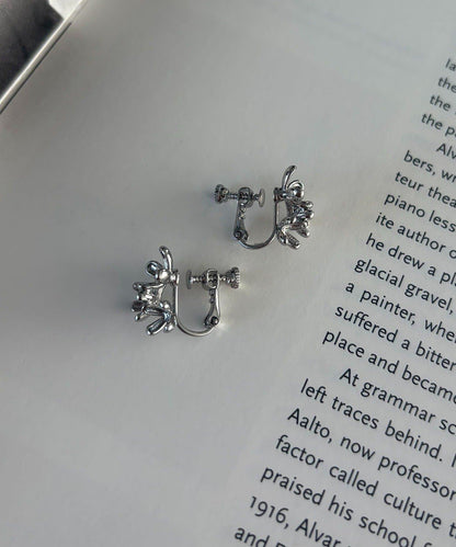 〈GOLDY/ゴールディ〉小花耳夾