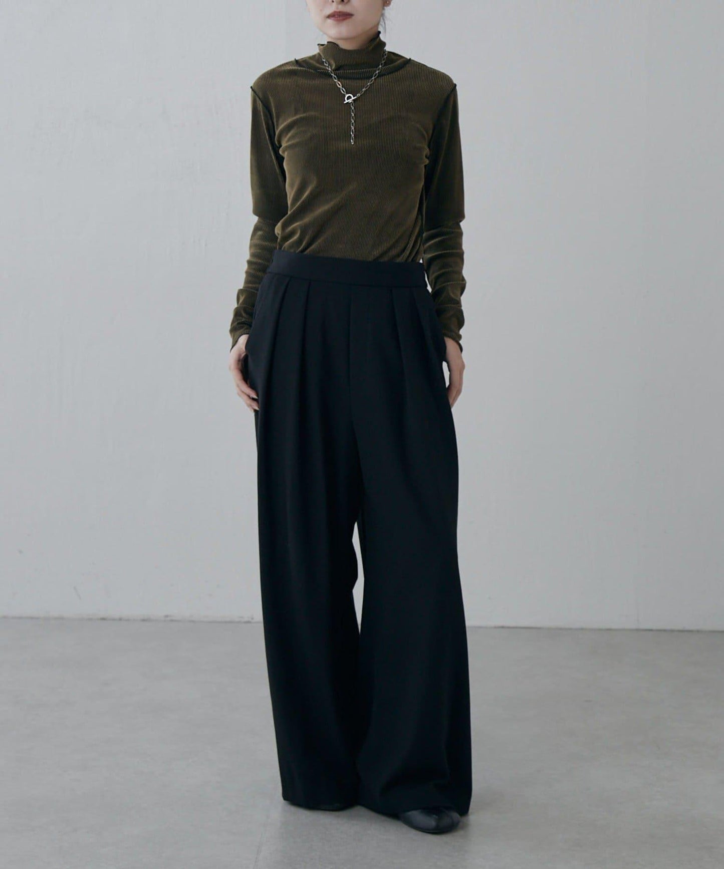 軟法蘭絨2WAY褶皺寬腿褲