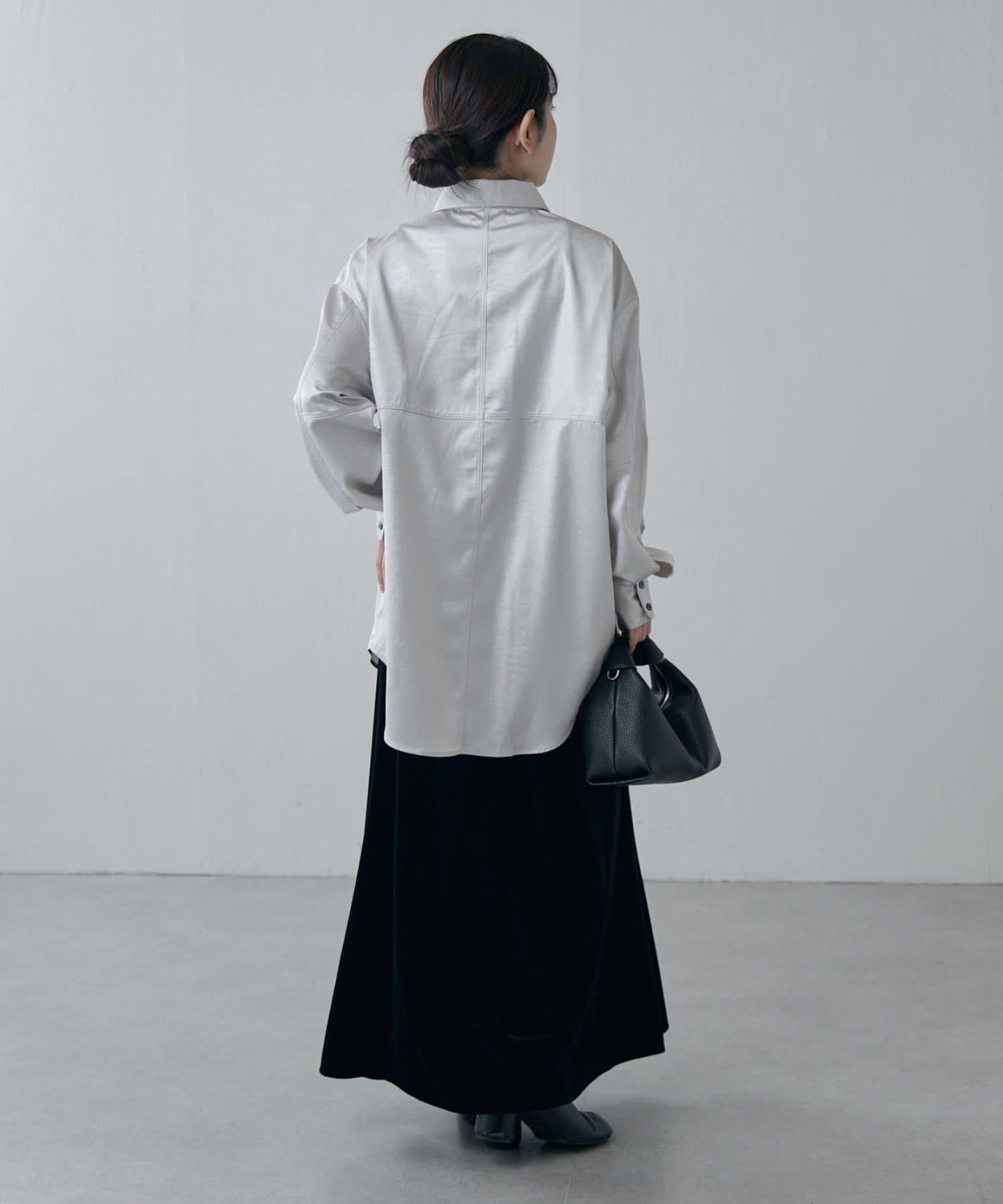 緞面皮質感襯衫