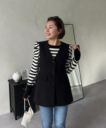 【MOMO】荷葉邊V領無袖外套