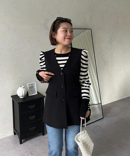 【MOMO】荷葉邊V領無袖外套