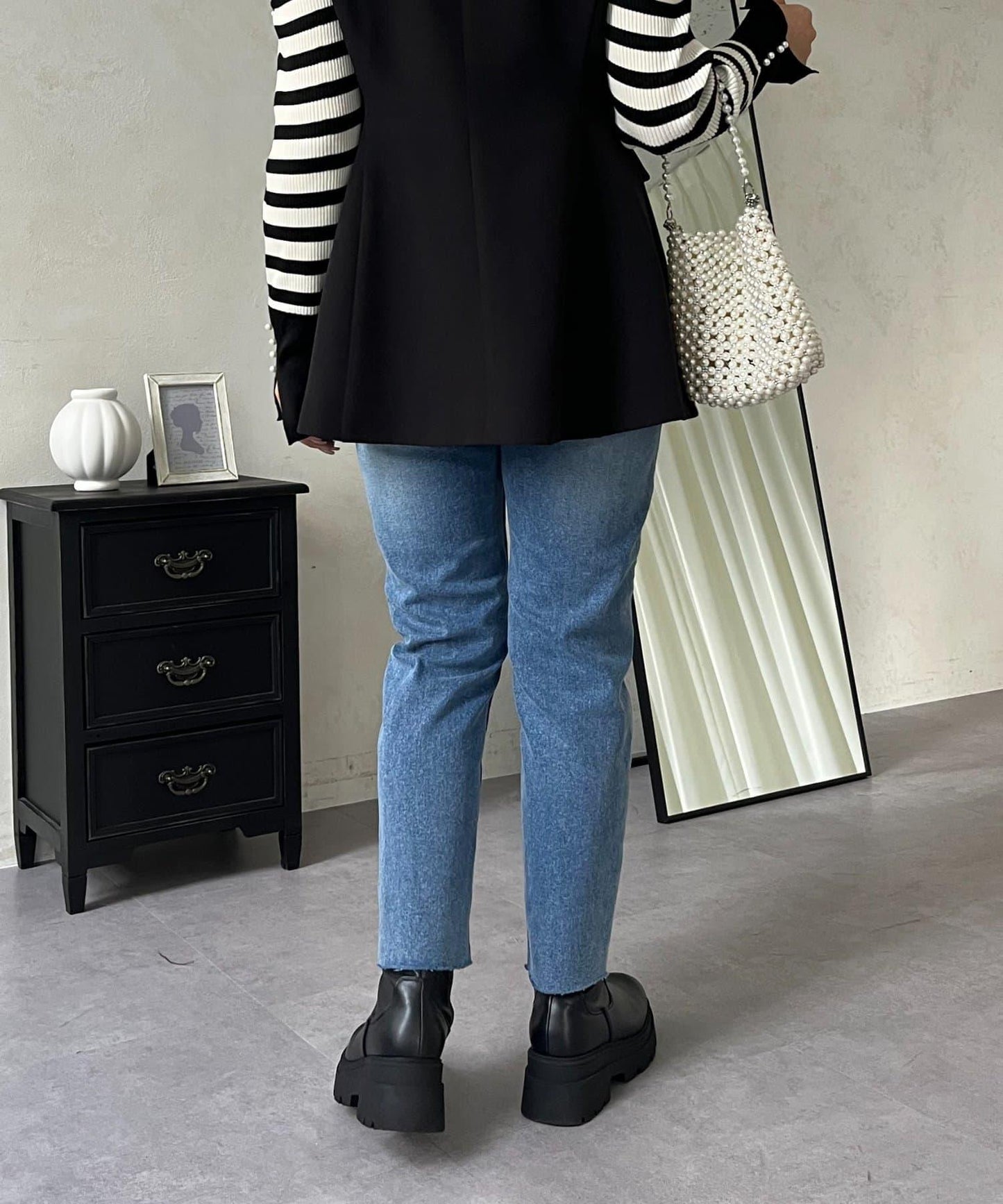 【MOMO】內層微絨彈力錐形牛仔褲