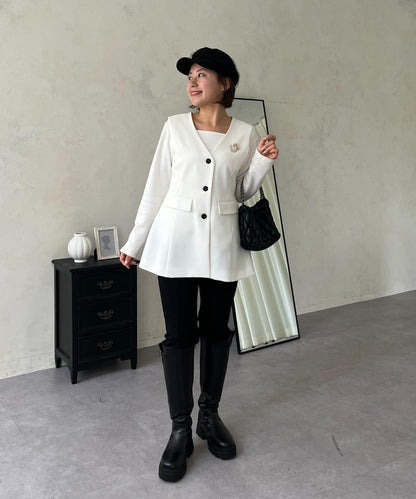 【MOMO】荷葉邊V領無袖外套