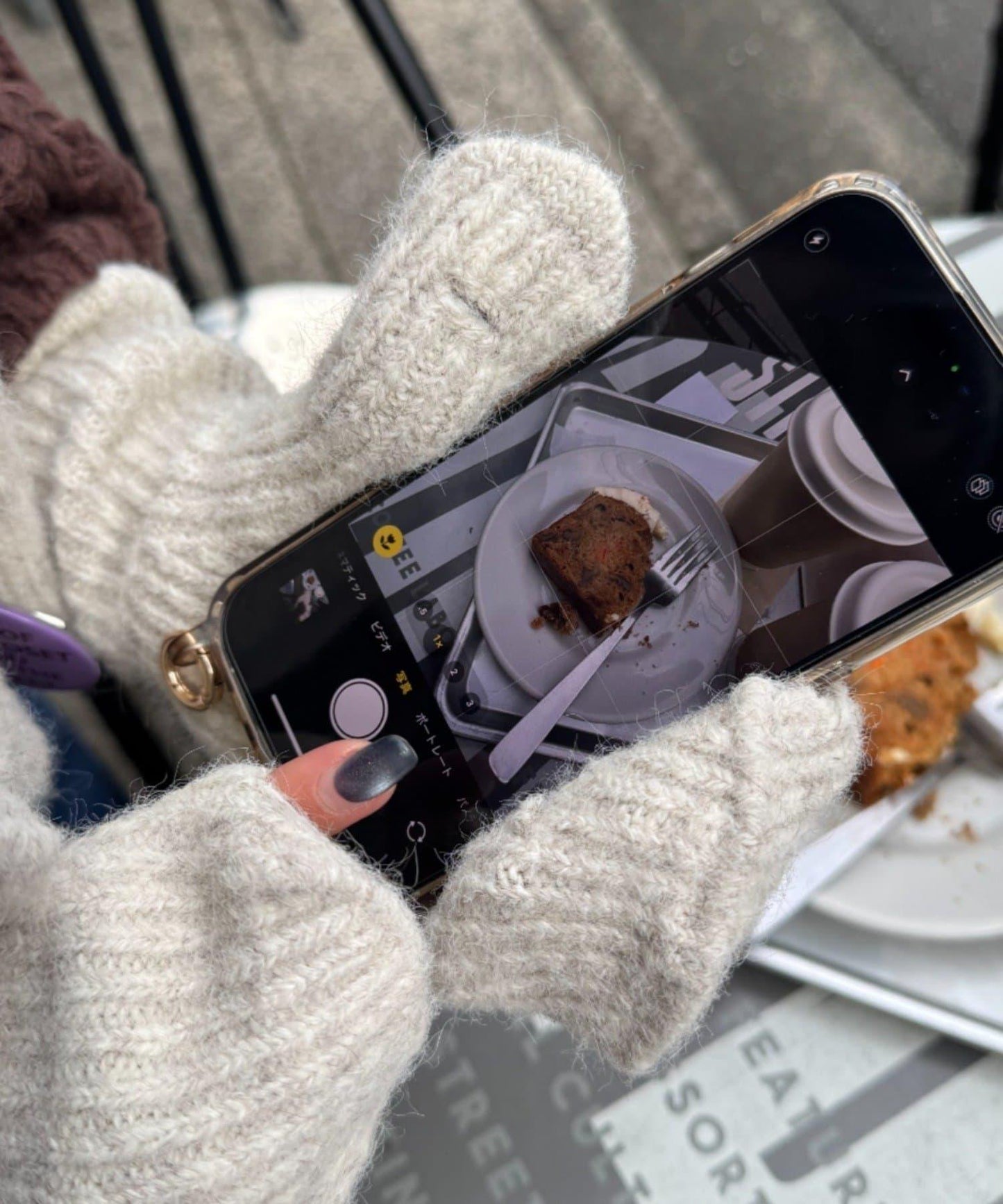 附徽章圍巾×手套三件套