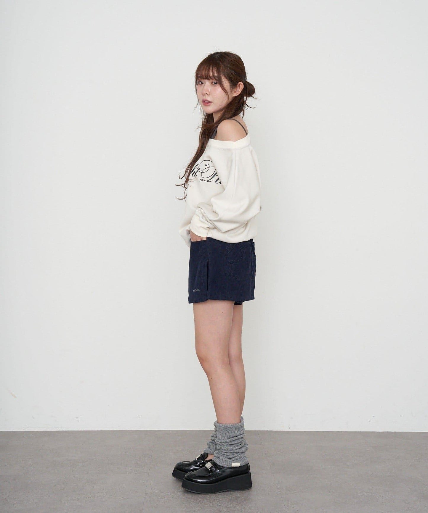 燈芯絨水洗微型短褲