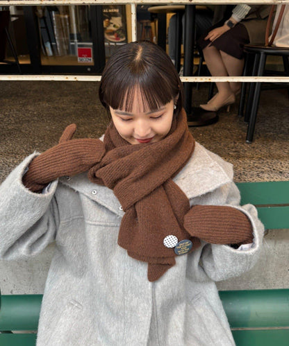 附徽章圍巾×手套三件套