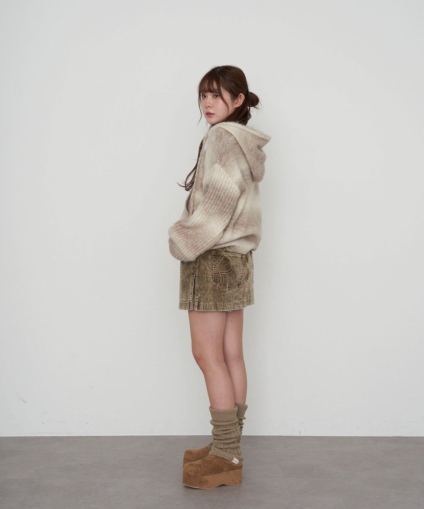 燈芯絨水洗微型短褲