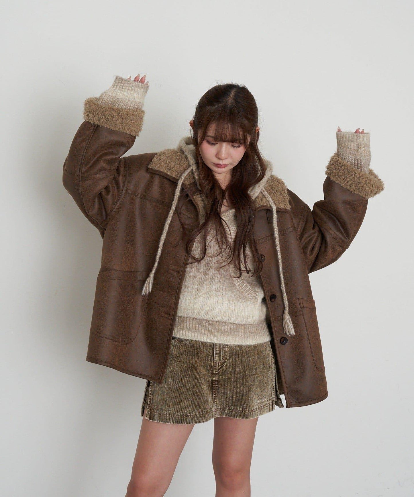 燈芯絨水洗微型短褲