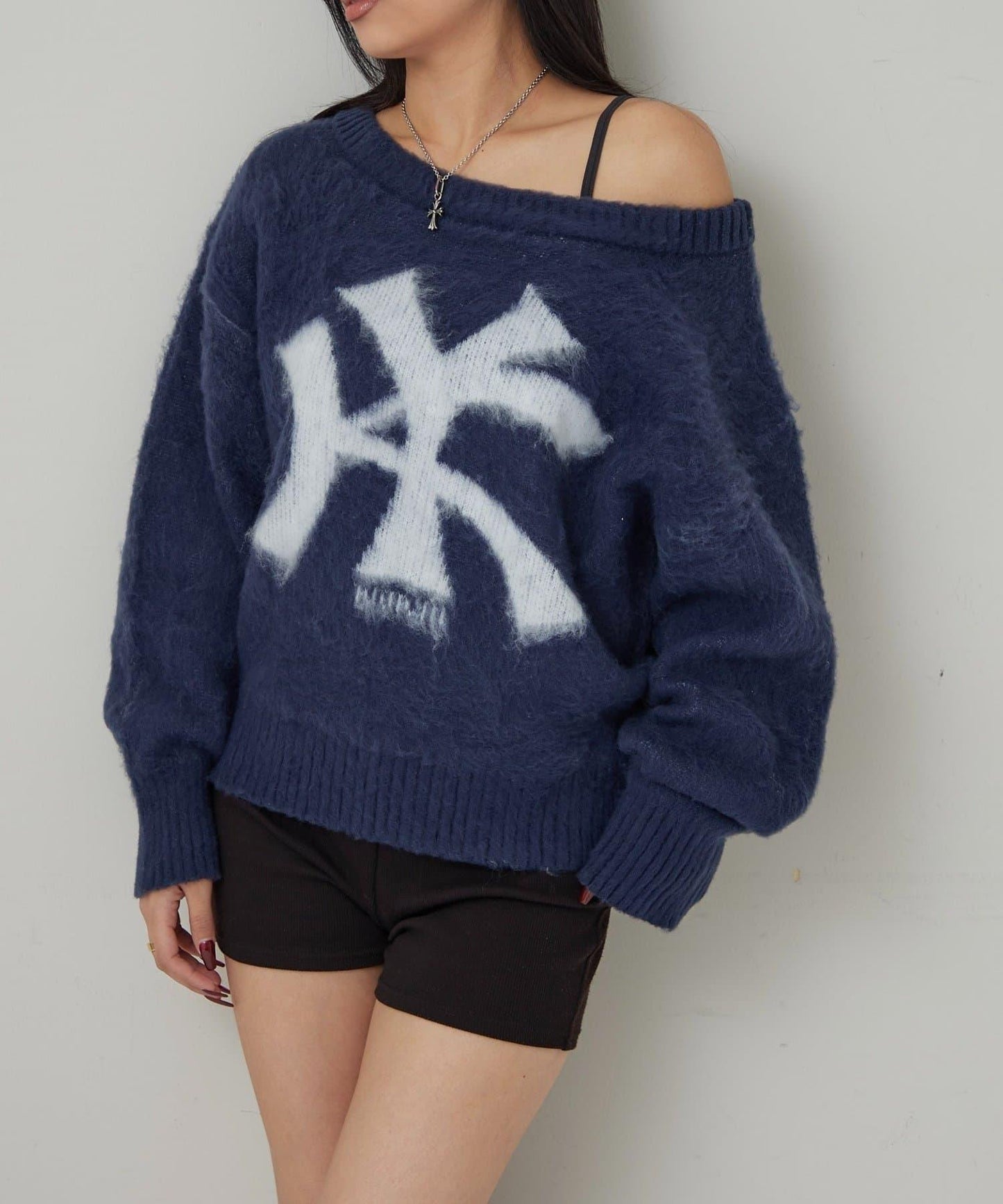 KY仿馬海毛一字肩針織衫