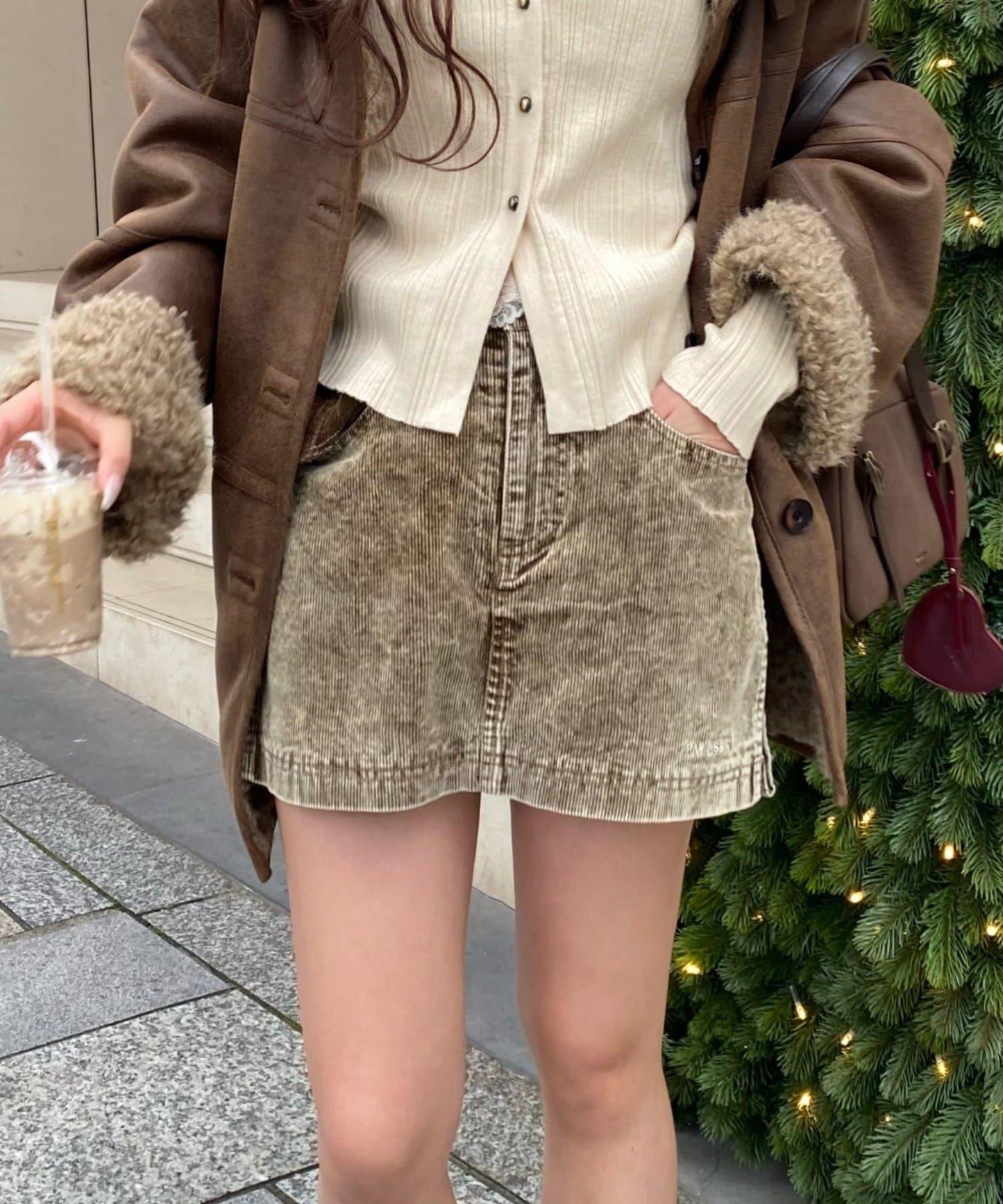 燈芯絨水洗微型短褲