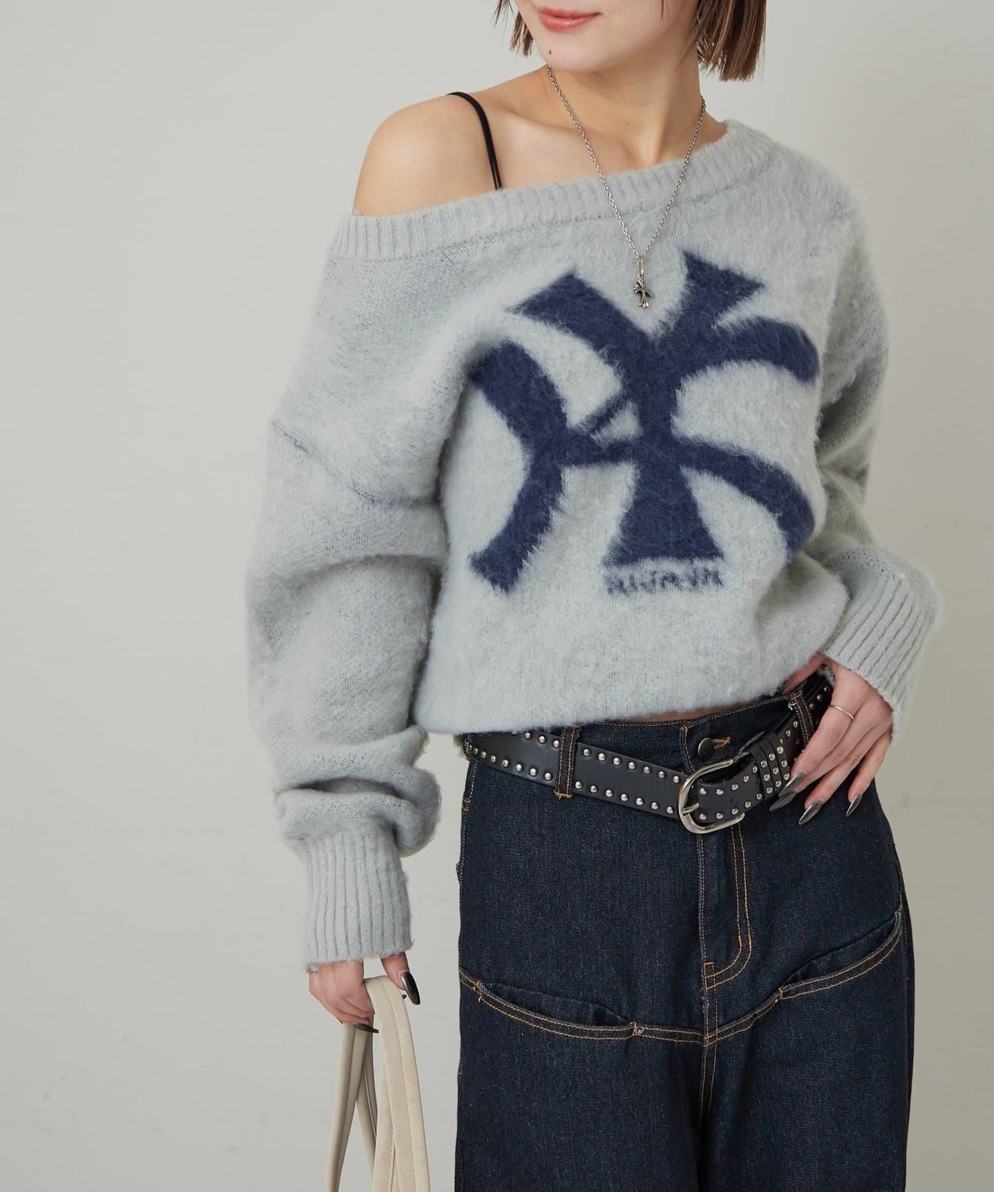 KY仿馬海毛一字肩針織衫