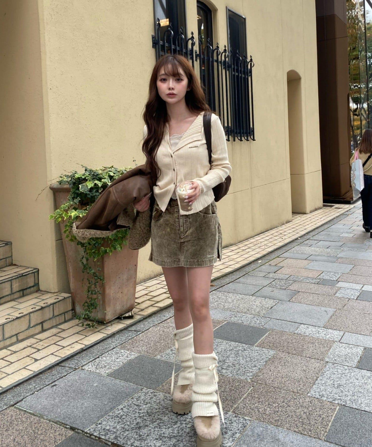 燈芯絨水洗微型短褲