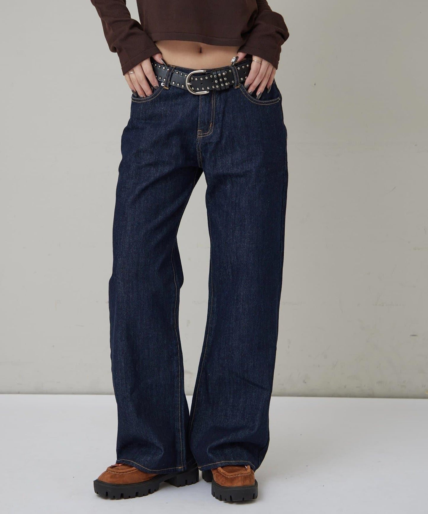 中長款喇叭牛仔褲