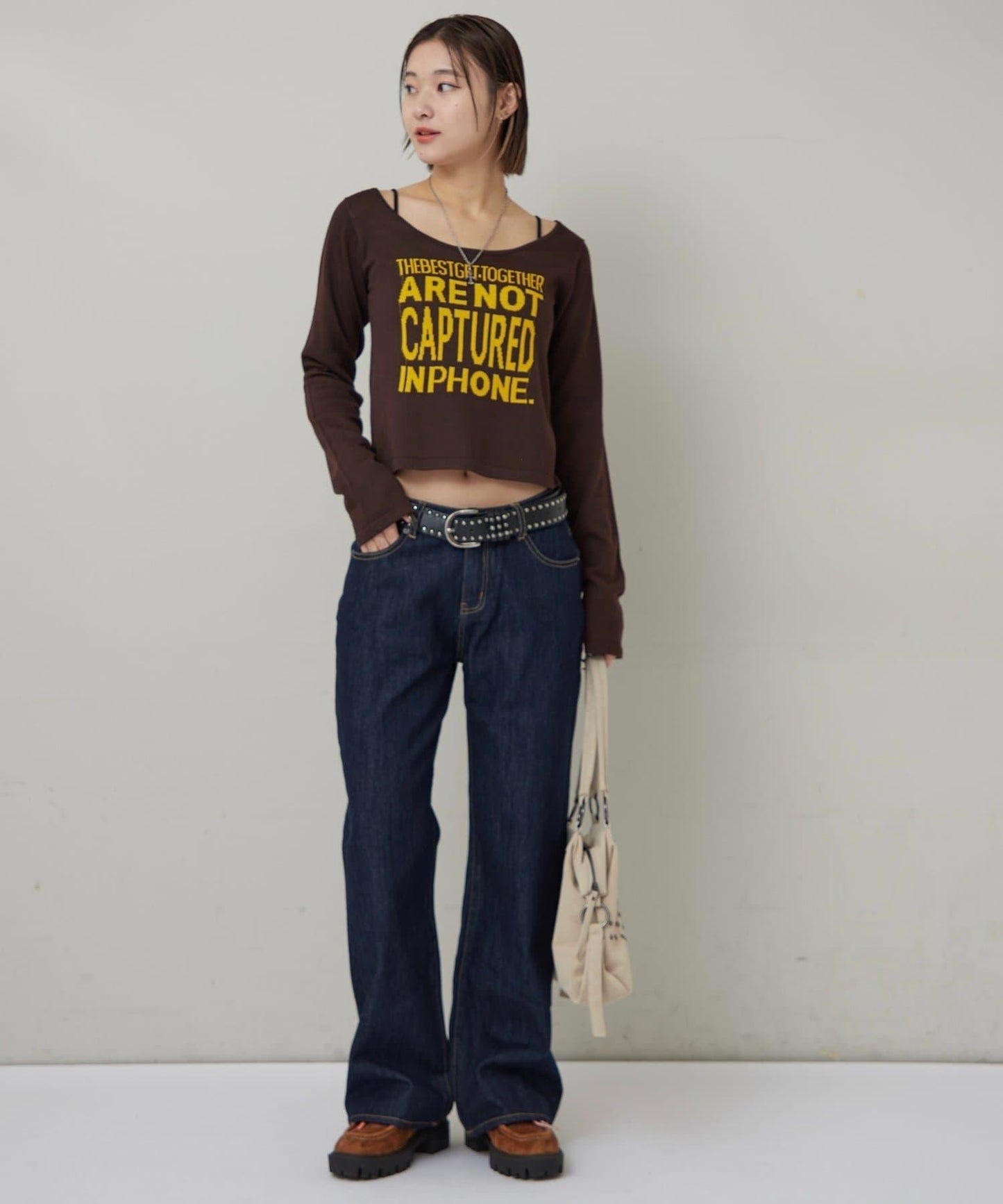 中長款喇叭牛仔褲