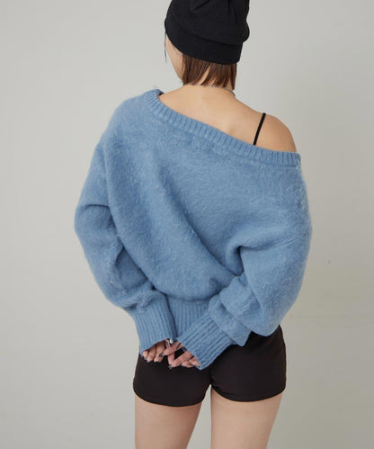 KY仿馬海毛一字肩針織衫