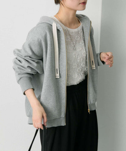 順滑粘合側邊拉鍊連帽衛衣