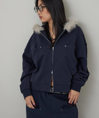 斜插口袋毛絨連帽衫