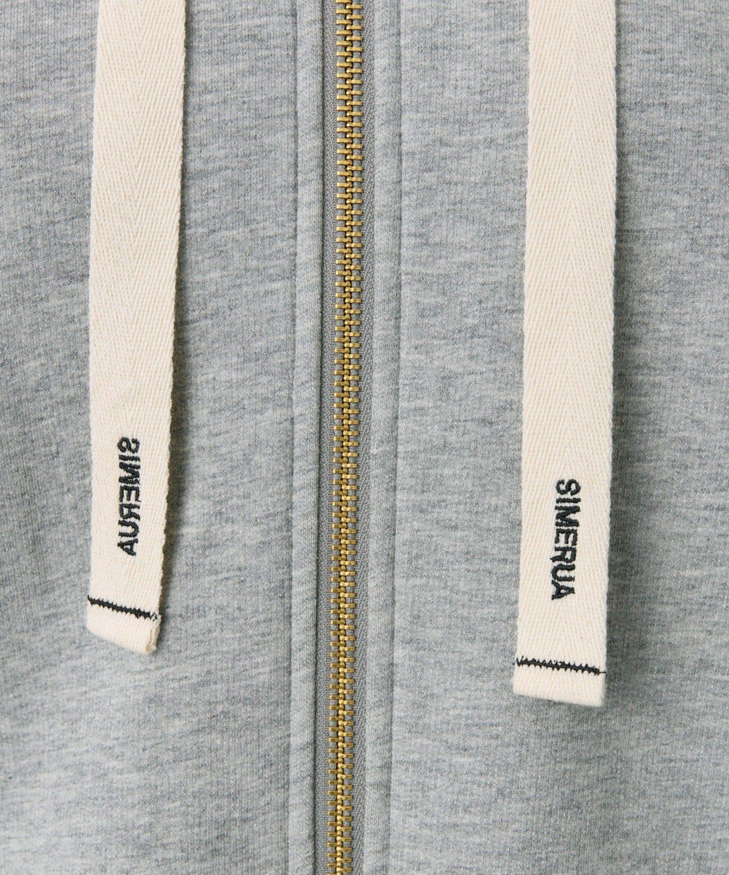 順滑粘合側邊拉鍊連帽衛衣