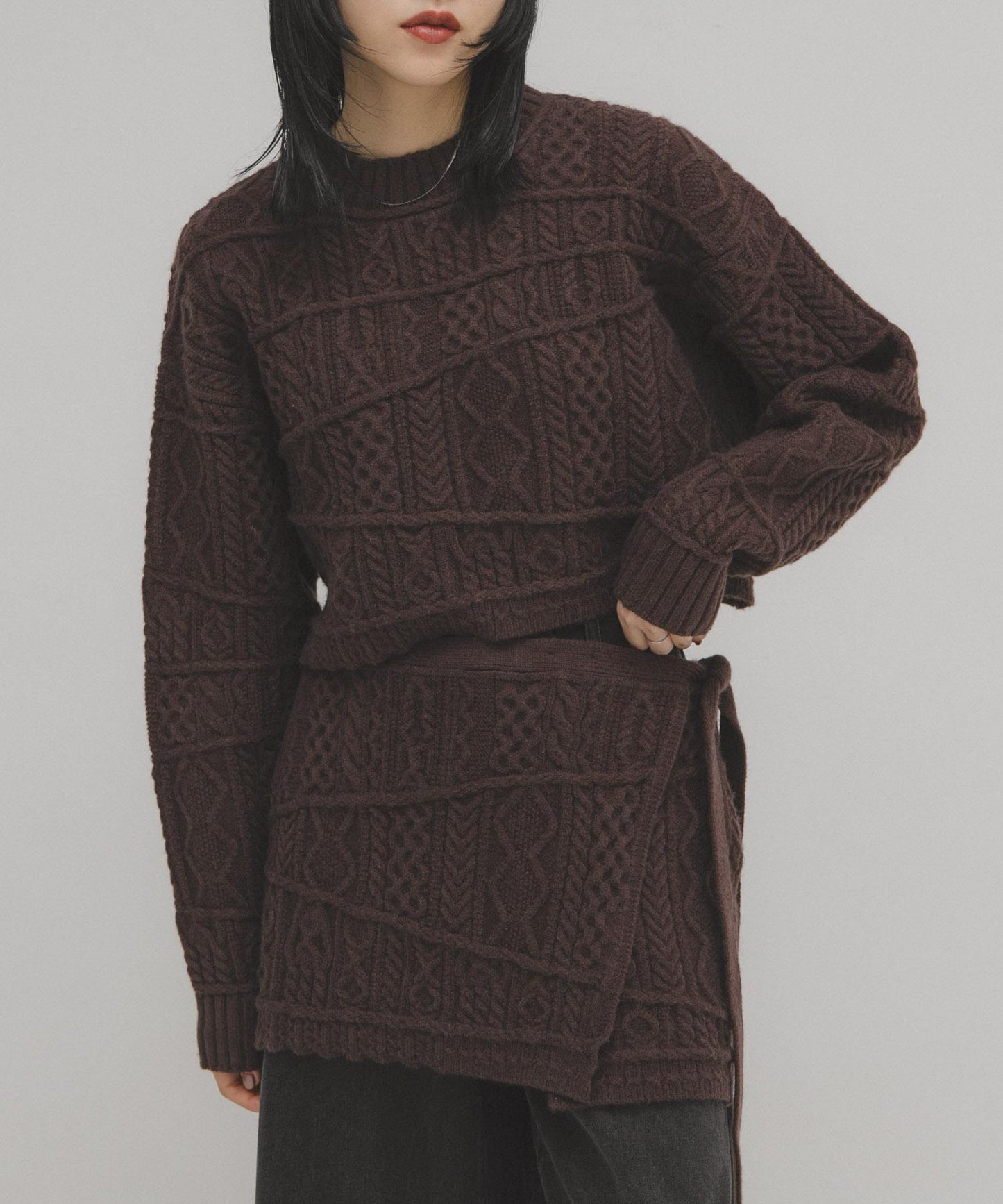 MIX拼色短款針織衫