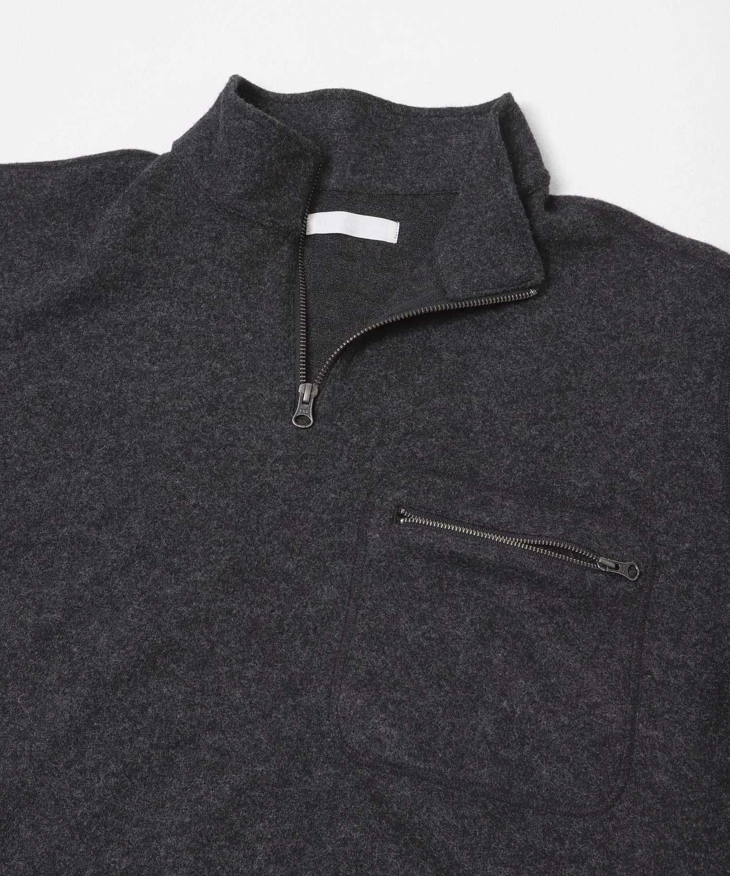 羊毛針織半拉鍊上衣