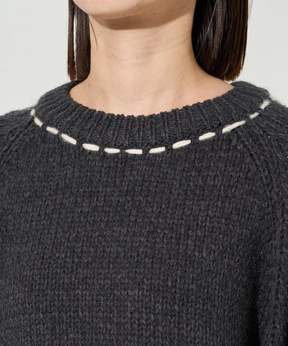 手工縫製圓領套頭衫